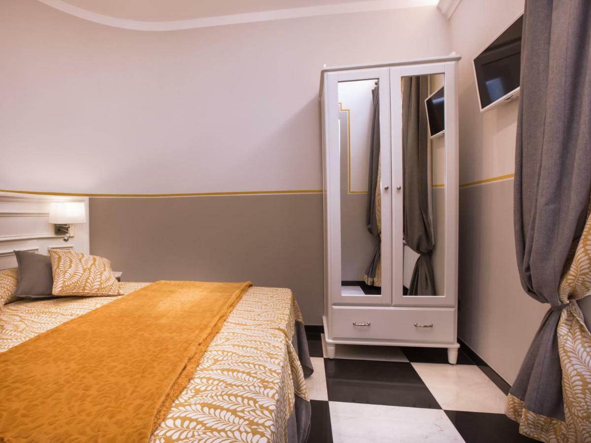 Da Benedetta Hotel Monterosso al Mare Bagian luar foto